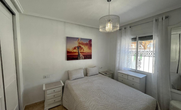 Herverkoop - Quad Villa - Orihuela Costa - Punta Prima
