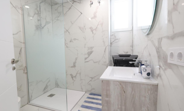 Herverkoop - Apartment - Torrevieja - Acequion