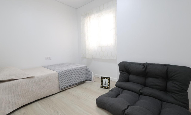 Herverkoop - Apartment - Torrevieja - Acequion