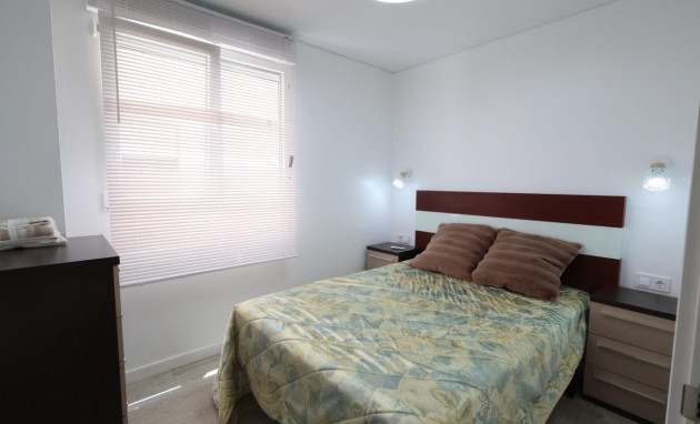 Herverkoop - Apartment - Torrevieja - Acequion