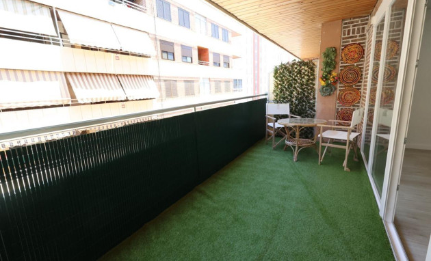 Herverkoop - Apartment - Torrevieja - Acequion