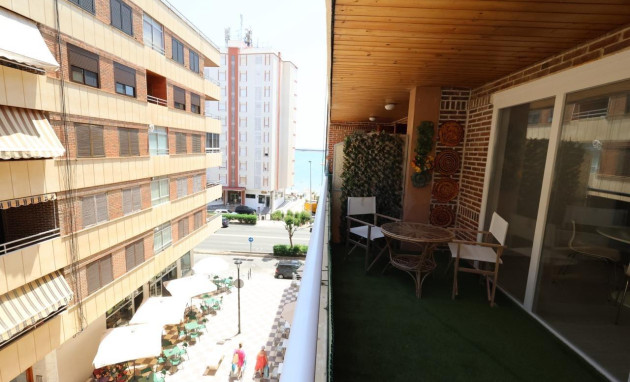 Herverkoop - Apartment - Torrevieja - Acequion