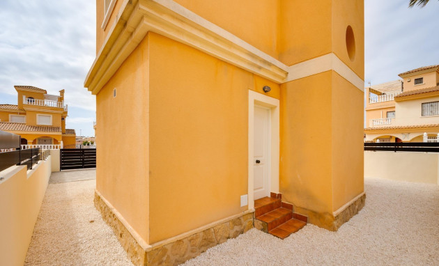 Herverkoop - Villa - Algorfa - Costa blanca sur