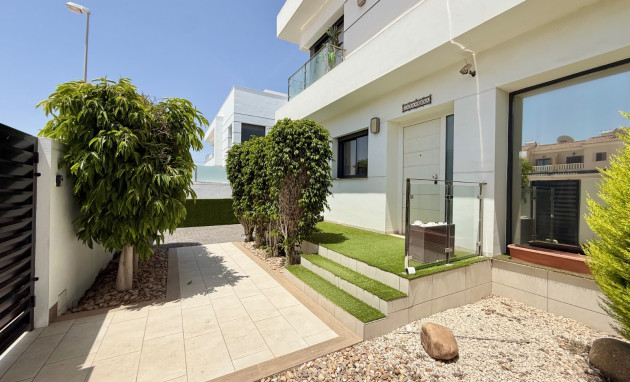 Herverkoop - Detached Villa - Ciudad Quesada - Doña Pepa