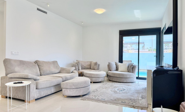 Herverkoop - Detached Villa - Ciudad Quesada - Doña Pepa