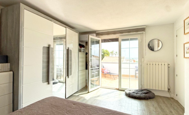 Herverkoop - Detached Villa - Orihuela Costa - Villamartin
