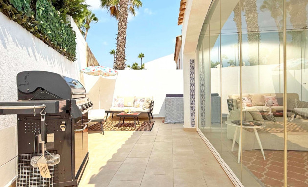 Herverkoop - Detached Villa - Orihuela Costa - Villamartin