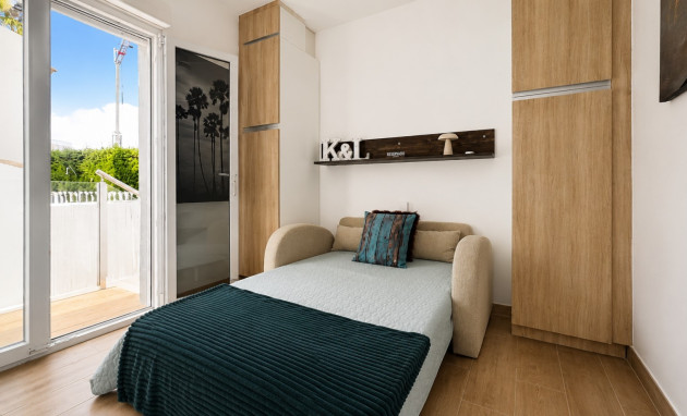 Herverkoop - Detached Villa - Orihuela Costa - Villamartin