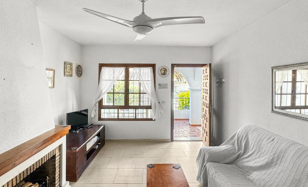 Herverkoop - Bungalow - Gelijkvloers - Torrevieja - Aguas Nuevas