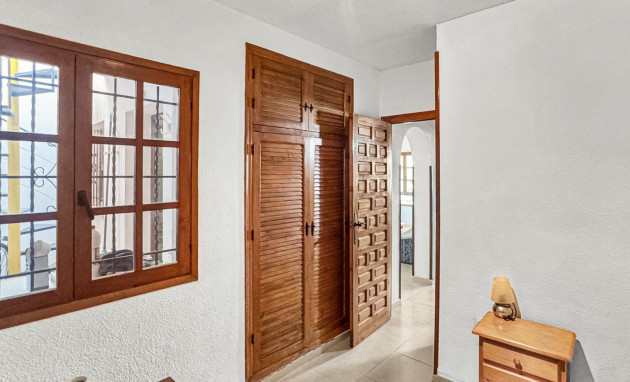 Herverkoop - Bungalow - Gelijkvloers - Torrevieja - Aguas Nuevas