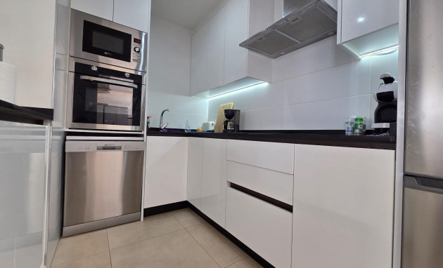 Herverkoop - Terraced house - Orihuela Costa - Montezenia