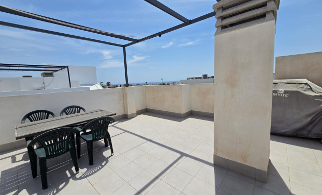 Herverkoop - Terraced house - Orihuela Costa - Montezenia