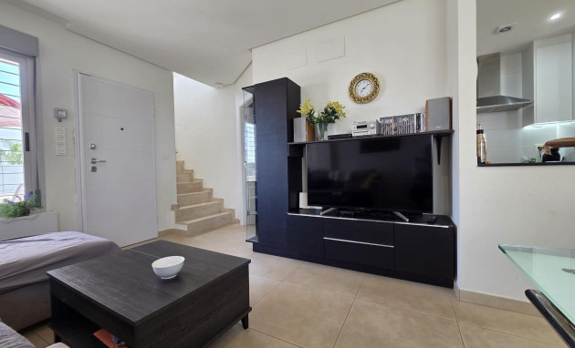 Herverkoop - Terraced house - Orihuela Costa - Montezenia