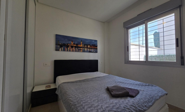 Herverkoop - Terraced house - Orihuela Costa - Montezenia