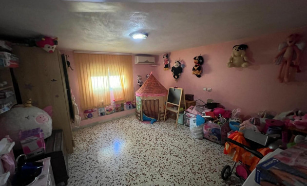 Herverkoop - Villa - Torrevieja - La Siesta - El Salado - Torreta