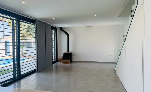 Herverkoop - Villa - San Pedro del Pinatar - Lo pagan