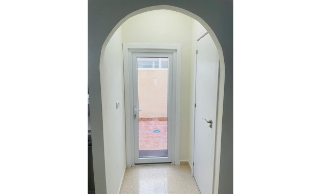 Herverkoop - Villa - Orihuela Costa - Villamartín-Las Filipinas