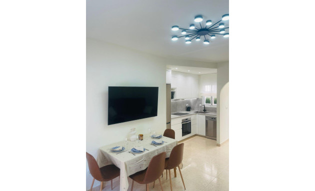 Herverkoop - Villa - Orihuela Costa - Villamartín-Las Filipinas