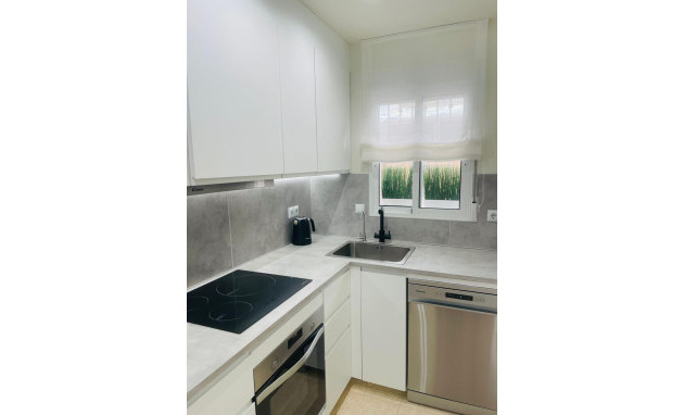 Herverkoop - Villa - Orihuela Costa - Villamartín-Las Filipinas