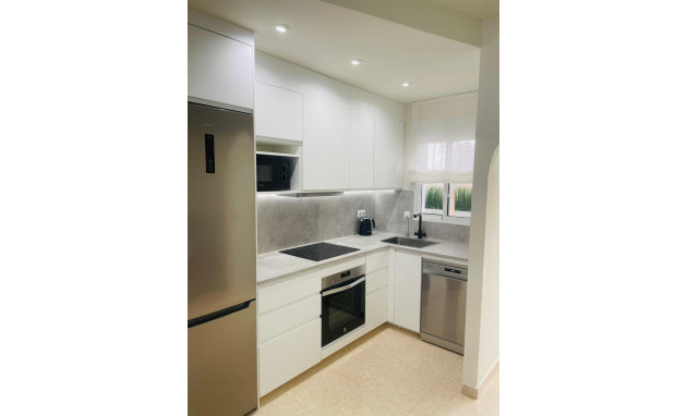 Herverkoop - Villa - Orihuela Costa - Villamartín-Las Filipinas