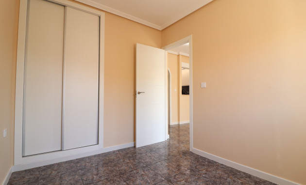 Herverkoop - Apartment - Orihuela Costa - Punta Prima