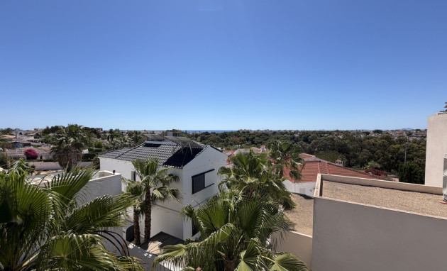 Herverkoop - Detached Villa - Orihuela Costa - Mil Palmeras