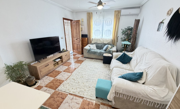 Herverkoop - Bungalow - Gelijkvloers - Orihuela Costa - La Zenia