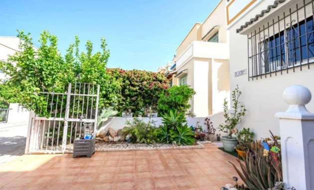 Herverkoop - Terraced house - Orihuela Costa - La Florida
