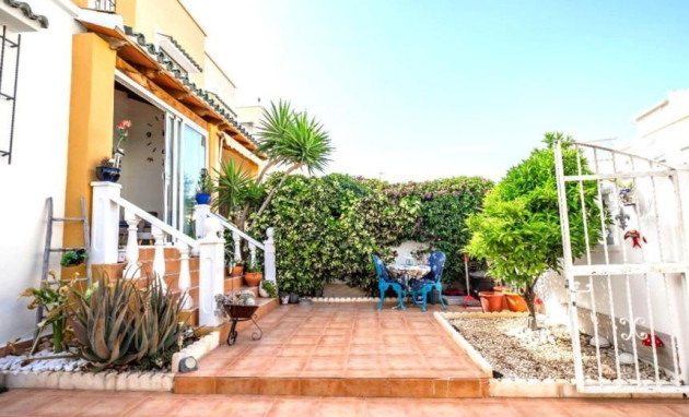 Herverkoop - Terraced house - Orihuela Costa - La Florida