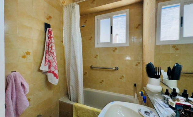 Herverkoop - Apartment - La Mata
