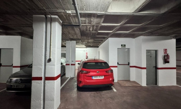 Herverkoop - Apartment - La Mata