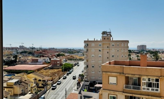 Herverkoop - Apartment - Torrevieja