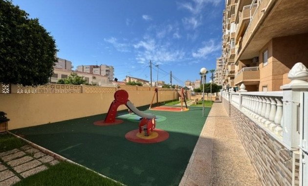 Herverkoop - Apartment - Torrevieja