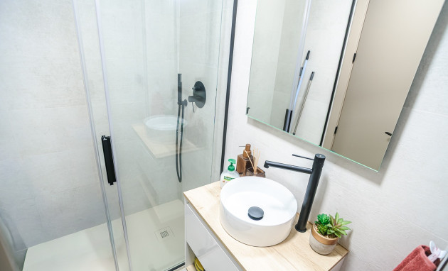 Herverkoop - Apartment - Torrevieja - Acequion