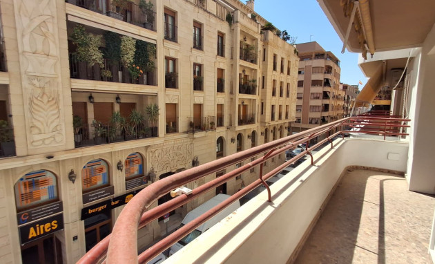 Herverkoop - Apartment - Orihuela - Orihuela - City