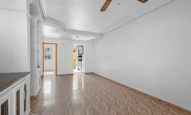 Herverkoop - House - Orihuela Costa - Las Filipinas