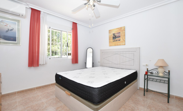 Herverkoop - Villa - Algorfa - Montemar