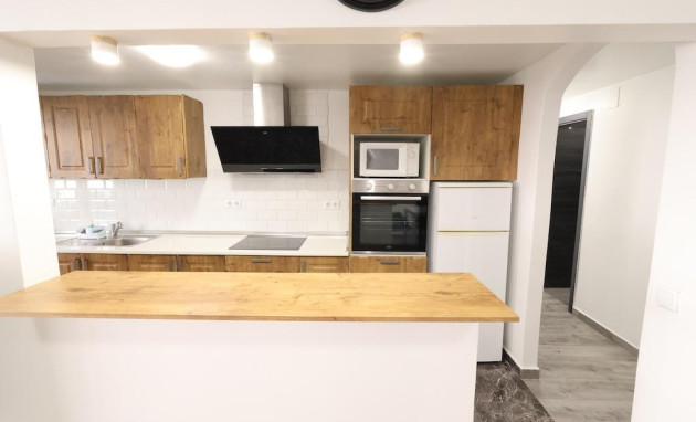 Herverkoop - Apartment - Torrevieja - Centro
