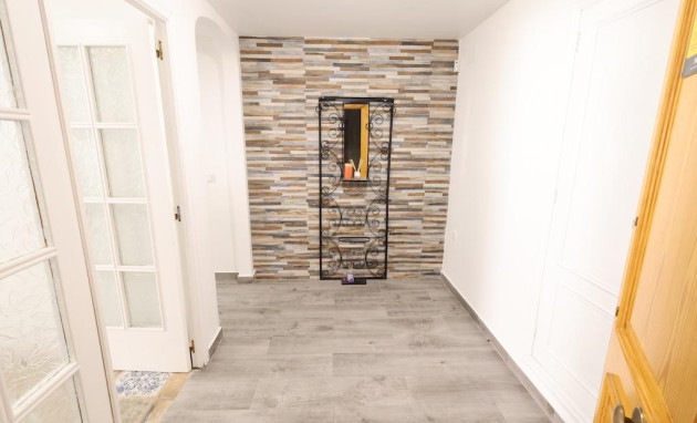 Herverkoop - Apartment - Torrevieja - Centro