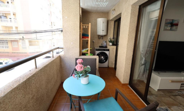 Herverkoop - Apartment - Torrevieja - Centro