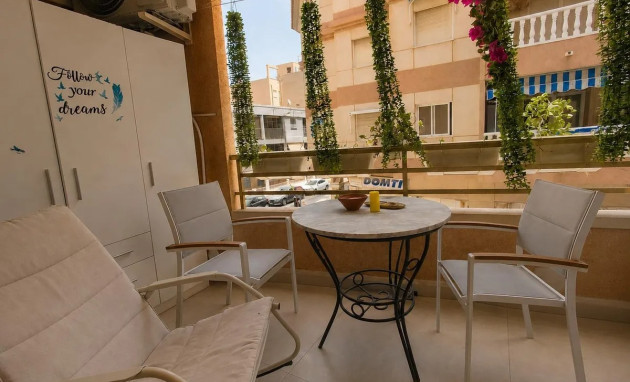 Herverkoop - Apartment - La Mata