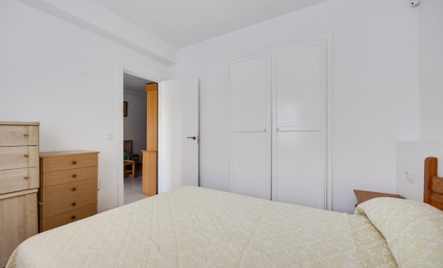 Herverkoop - Bungalow - Gelijkvloers - Torrevieja - Acequion