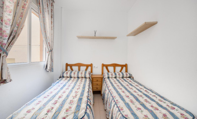 Herverkoop - Bungalow - Gelijkvloers - Torrevieja - Acequion