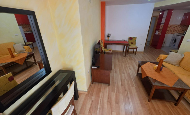 Herverkoop - Apartment - Torrevieja - Estacion de autobuses