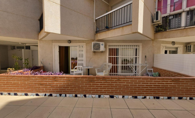 Herverkoop - Apartment - Torrevieja - Estacion de autobuses