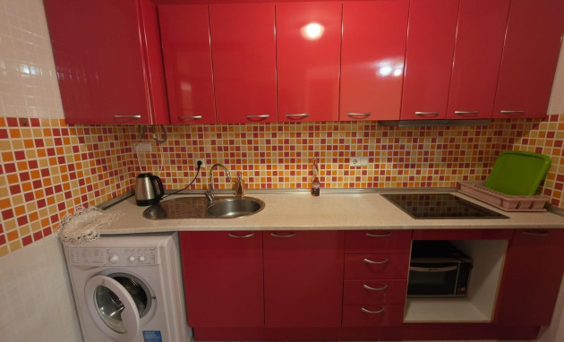 Herverkoop - Apartment - Torrevieja - Estacion de autobuses