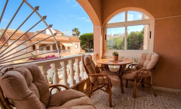 Herverkoop - Bungalow - Gelijkvloers - Torrevieja - Los balcones