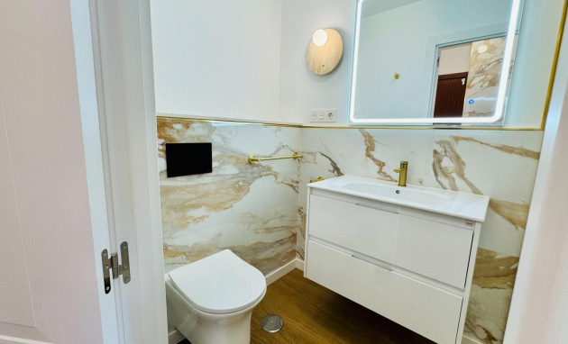 Herverkoop - Penthouse - Torrevieja - Punta prima
