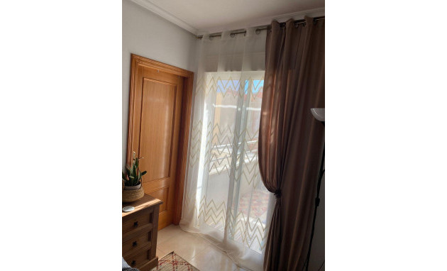 Herverkoop - Apartment - Torrevieja - Centro