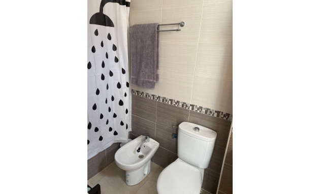 Herverkoop - Apartment - Torrevieja - Centro